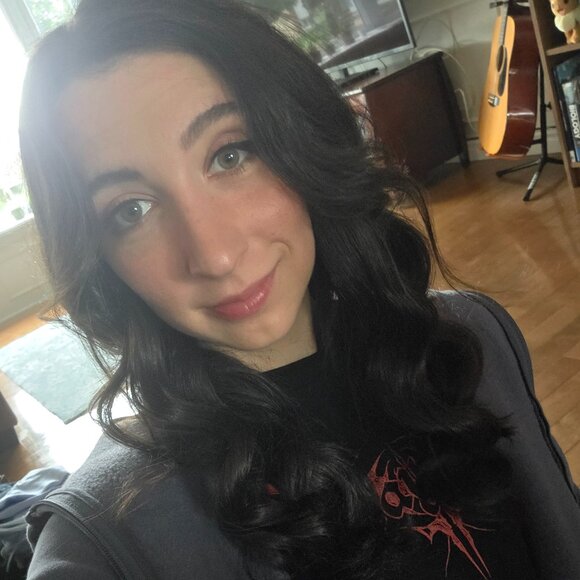 Meet your Posher, Shannon - Picture 1 of 1